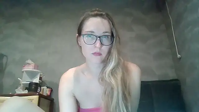 Snapshot of Jugira chatting on September 29, 2025, 9:53 pm Jugira online show from September 29, 2025, 9:53 pm