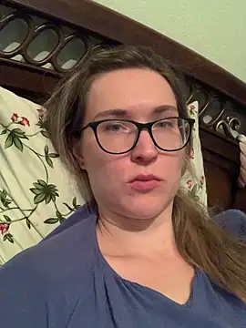 Snapshot of Jugira chatting on September 21, 2025, 6:02 pm Jugira online show from September 21, 2025, 6:02 pm