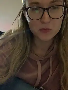 Snapshot of Jugira chatting on November 2, 2025, 6:57 pm Jugira online show from November 2, 2025, 6:57 pm