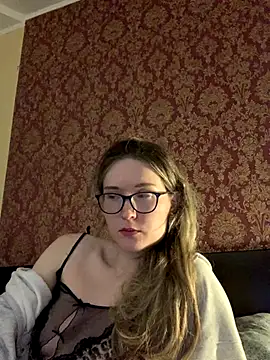 Snapshot of Jugira chatting on October 6, 2025, 11:27 pm Jugira online show from October 6, 2025, 11:27 pm