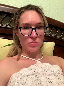 Snapshot of Jugira chatting on September 14, 2025, 6:30 pm Jugira online show from September 14, 2025, 6:30 pm