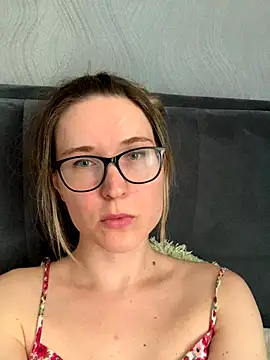 Snapshot of Jugira chatting on September 13, 2025, 1:55 pm Jugira online show from September 13, 2025, 1:55 pm