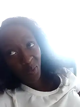 RFeltomWhitJ online show from October 16, 2025, 12:24 pm