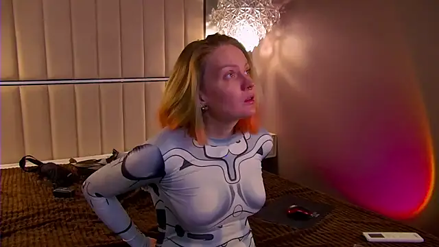 Kate Storm online show from November 10, 2025, 4:06 am