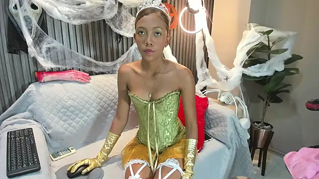 biancaa 18 online show from October 31, 2025, 7:32 pm