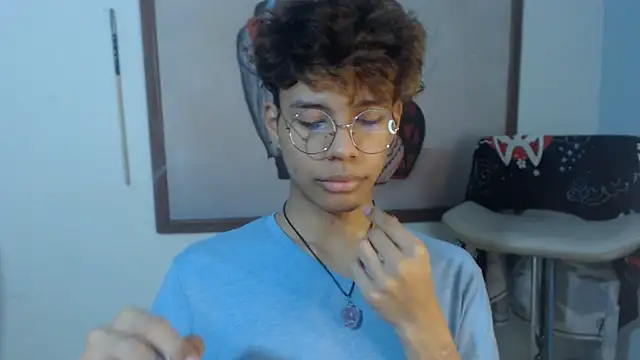 Kaoriimatsuii online show from October 20, 2025, 6:04 am