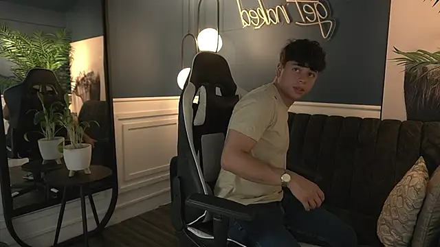 Snapshot of Ethan_occonor chatting on September 10, 2025, 11:53 am Ethan occonor online show from September 10, 2025, 11:53 am