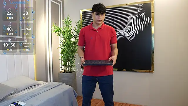 Snapshot of Ethan_occonor chatting on November 12, 2025, 12:20 pm Ethan occonor online show from November 12, 2025, 12:20 pm