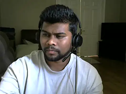 Snapshot of CrazyShashank chatting on August 3, 2026, 12:22 pm CrazyShashank online show from August 3, 2026, 12:22 pm