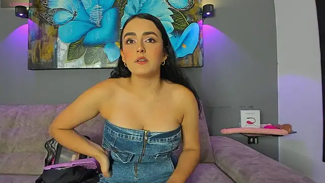 elizabeth lamer online show from February 17, 2026, 12:08 am