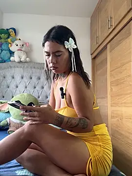 Babyboo honey online show from November 25, 2025, 7:58 pm