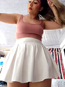 Natasanz online show from September 13, 2025, 9:15 pm