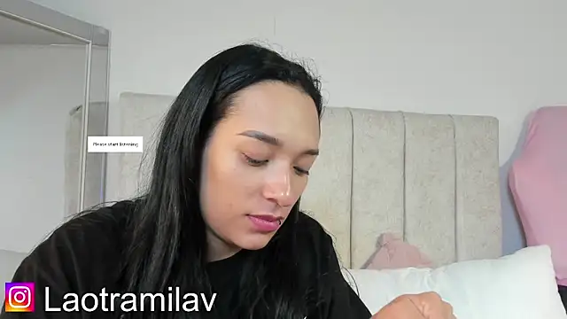 juliettaa 1 online show from April 1, 2026, 1:08 am