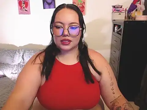 maily888  online show from October 8, 2025, 7:36 pm