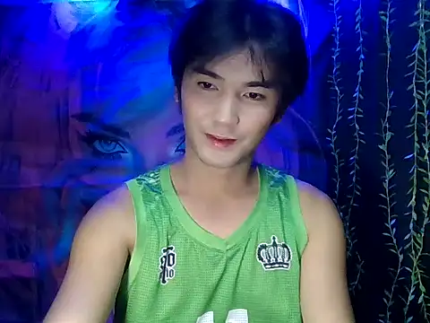 miss lolalops online show from December 19, 2025, 3:36 pm