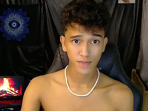 kenbigcockxx online show from February 19, 2026, 2:03 pm