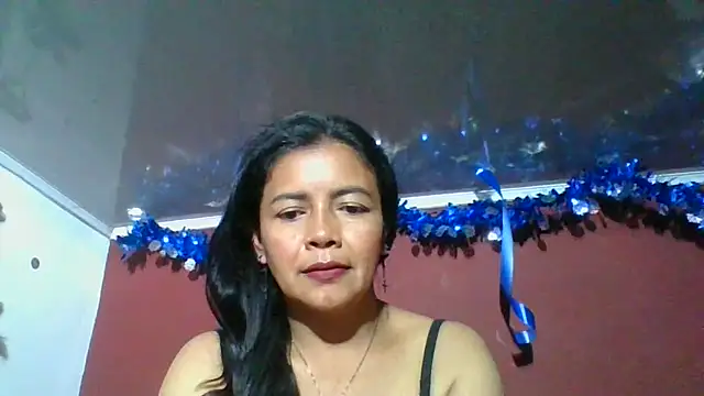 Snapshot of DianaOchoa_ chatting on November 20, 2025, 9:43 am DianaOchoa online show from November 20, 2025, 9:43 am