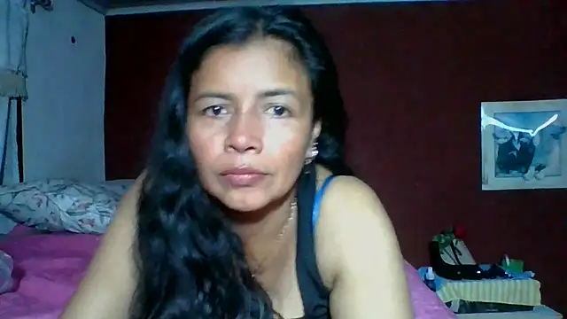 Snapshot of DianaOchoa_ chatting on October 13, 2025, 3:52 am DianaOchoa online show from October 13, 2025, 3:52 am