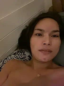 Queen Of all Media online show from September 25, 2025, 8:53 am