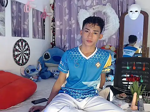 good boy in bed online show from October 3, 2025, 6:37 am