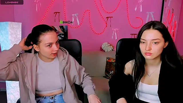 miki-niki online show from March 24, 2026, 6:46 am