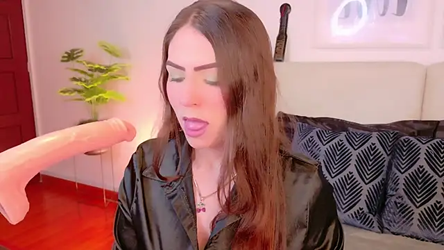 Heraa Piett online show from September 18, 2025, 12:08 pm