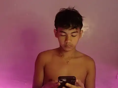 jaybot jayxx online show from April 28, 2026, 12:20 am