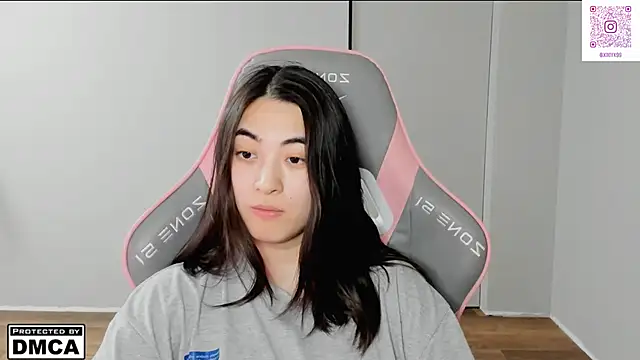 Snapshot of MeilideQian1 chatting on February 19, 2026, 3:09 pm MeilideQian1 online show from February 19, 2026, 3:09 pm