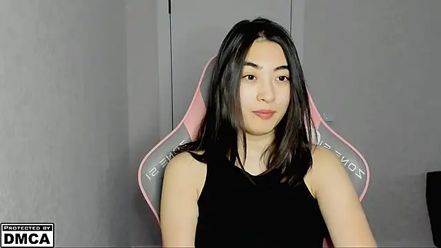 Snapshot of MeilideQian1 chatting on December 15, 2025, 10:21 am MeilideQian1 online show from December 15, 2025, 10:21 am