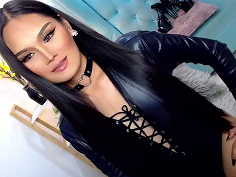 Cleofex online show from October 5, 2025, 12:56 am