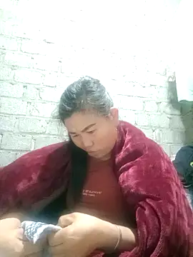 jienrrr online show from November 16, 2025, 1:43 am