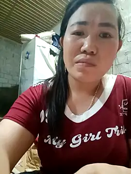 jienrrr online show from October 14, 2025, 11:33 am