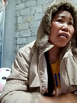 jienrrr online show from March 5, 2026, 3:14 am