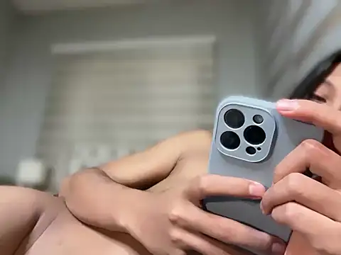 paulovesu online show from February 8, 2026, 12:36 pm