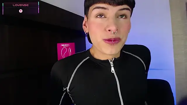 Ezra Storm online show from October 16, 2025, 4:54 am