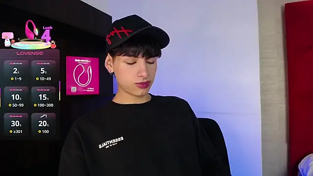 Ezra Storm online show from September 17, 2025, 4:58 am