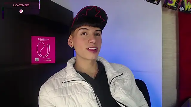 Ezra Storm online show from October 11, 2025, 5:19 am