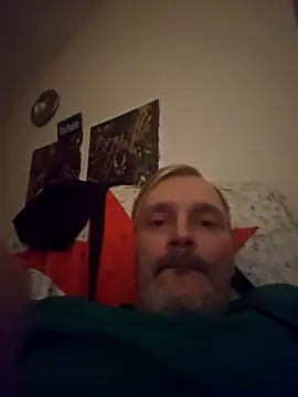 pitrsgayhotboy online show from December 20, 2025, 11:07 pm