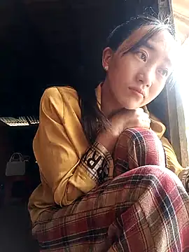 Zhan99999 online show from October 23, 2025, 4:11 am