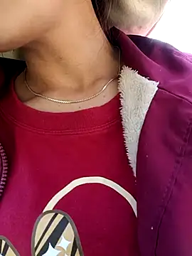 Zhan99999 online show from December 22, 2025, 3:50 am