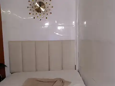 SluttyJedy online show from September 17, 2025, 4:03 am