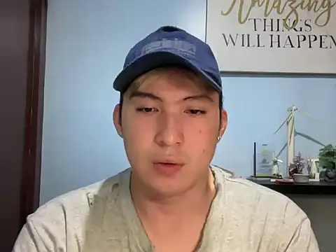 lovely jay online show from April 1, 2026, 8:06 pm