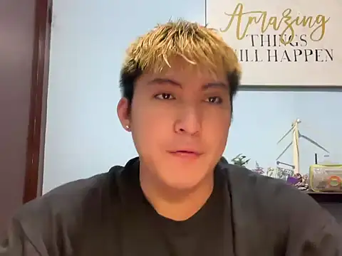 lovely jay online show from July 22, 2026, 3:52 am