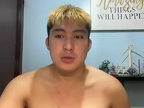 lovely jay online show from July 4, 2026, 5:17 pm