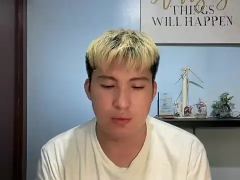 Snapshot of lovely_jay chatting on May 20, 2026, 5:48 am lovely jay online show from May 20, 2026, 5:48 am