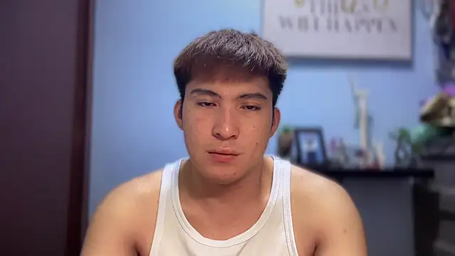 lovely jay online show from September 8, 2025, 7:46 pm