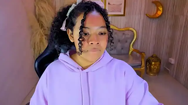 risada temptation s online show from September 11, 2025, 3:17 am