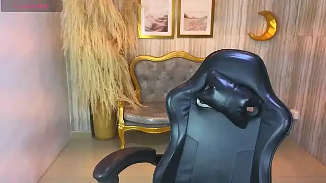 risada temptation s online show from September 19, 2025, 3:54 am