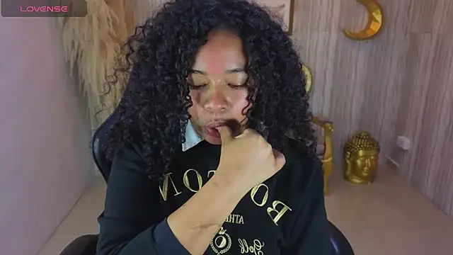 risada temptation s online show from September 14, 2025, 1:11 pm