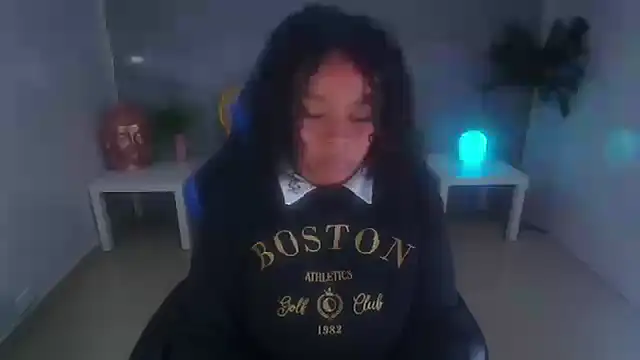 risada temptation s online show from September 29, 2025, 8:14 pm